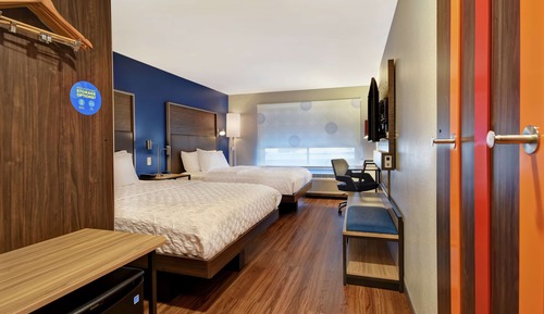 Chambre, 2 grands lits