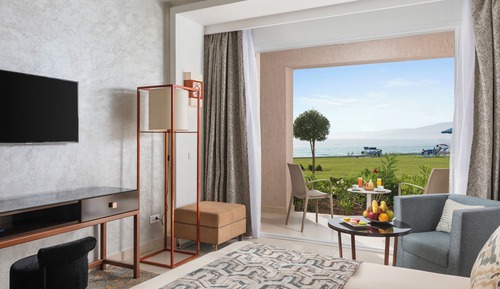 Deluxe Sea View