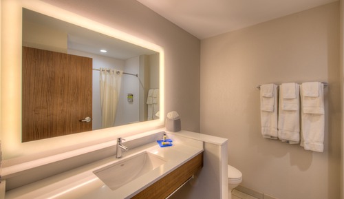 Chambre Standard, 1 très grand lit (Extra Floor Space)
