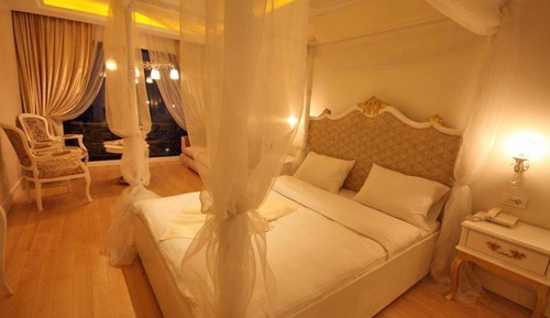 Chambre Lune de Miel