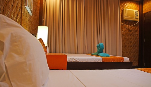 Chambre Standard avec lits jumeaux, balcon