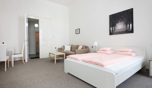 Appartement Ville, 3 chambres, non-fumeurs, salle de bains attenante (#76)
