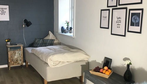 Chambre Classique Double ou avec lits jumeaux, salle de bains commune