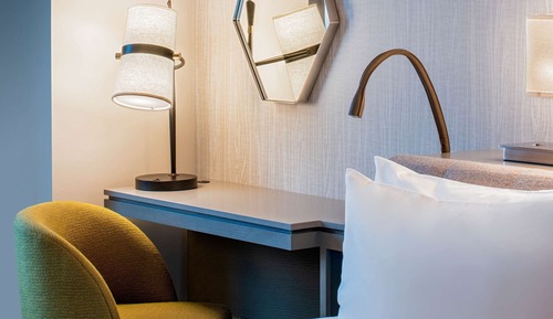 Chambre, 1 très grand lit, accessible aux personnes à mobilité réduite (Shower)