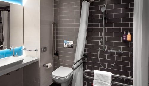Chambre Standard, 1 grand lit, accessible aux personnes à mobilité réduite