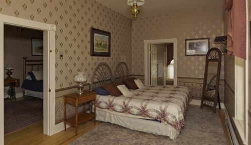 Chambre Majestueuse Double ou avec lits jumeaux