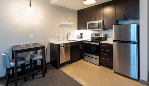 Studio, 1 très grand lit et 1 canapé-lit (Mobility Accessible, Tub)