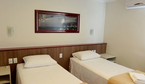 Chambre Supérieure Double ou avec lits jumeaux