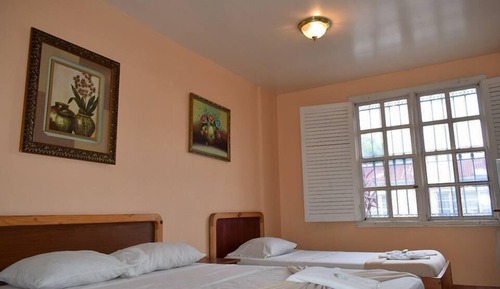Chambre Triple Familiale