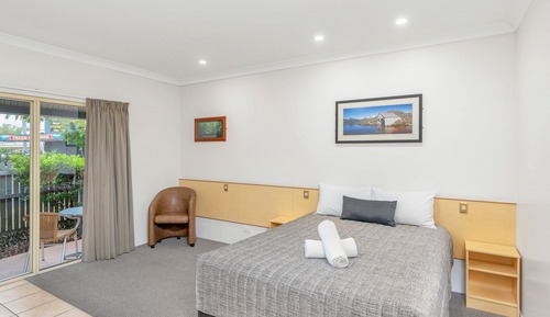Chambre Double Standard, 1 grand lit