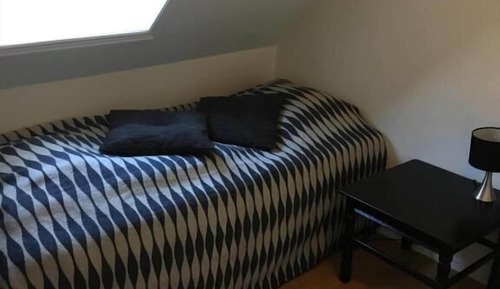 Chambre Simple, salle de bains commune