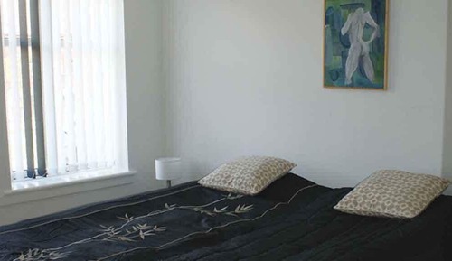 Chambre Triple, salle de bains commune
