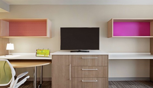 Studio, 1 grand lit, accessible aux personnes à mobilité réduite, baignoire