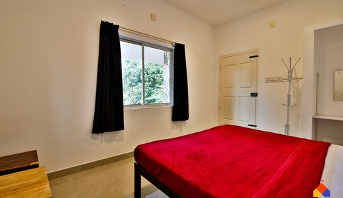 Chambre Standard, 1 chambre, non-fumeurs, vue cour intérieure