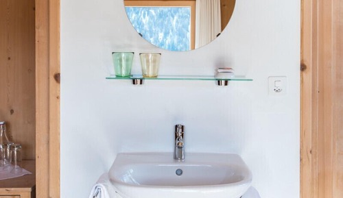 Chambre Double, salle de bains commune