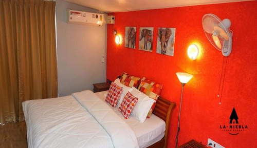 Chambre Double, vue montagne