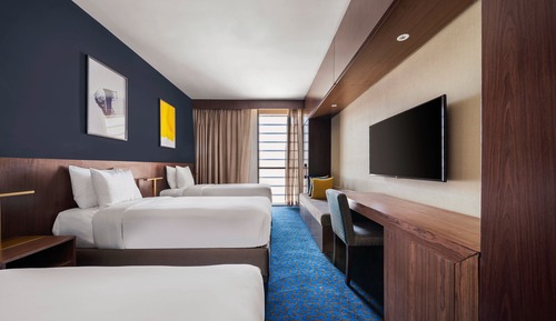 Chambre Deluxe, 3 lits une place