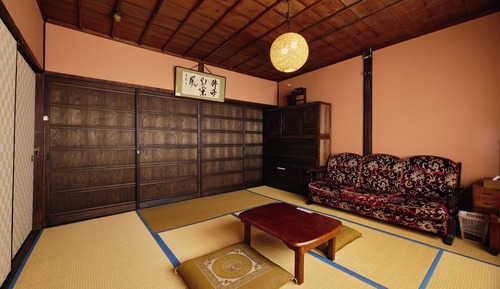 Chambre Tradition (Bengara wal)