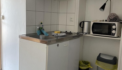 Studio, salle de bains privée (Studio 1 Bett EG )