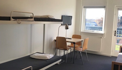 Chambre Quadruple Confort, salle de bains commune (6 person)