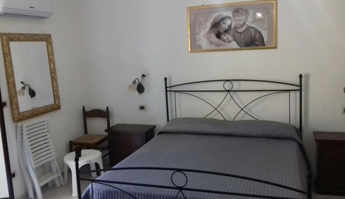 Chambre Double, salle de bains privée
