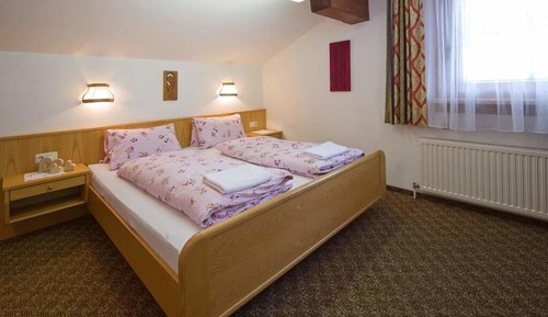 Chambre Double Économique, salle de bains commune