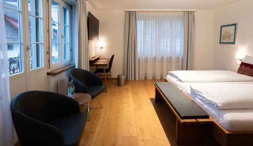 Chambre Deluxe, 1 très grand lit, balcon