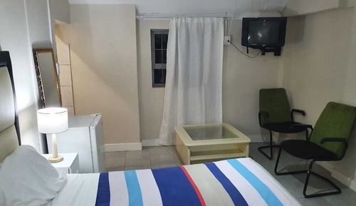 Chambre Double Standard, salle de bains commune