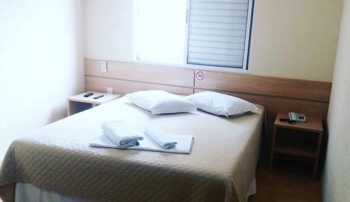 Chambre avec lits jumeaux (2 camas de solteiro extragrandes)