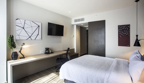 Chambre, 1 grand lit, non-fumeurs, réfrigérateur