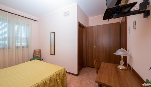 Chambre Confort Double ou avec lits jumeaux