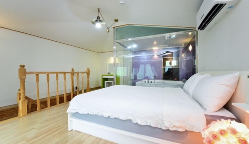 Chambre (Refreshing)