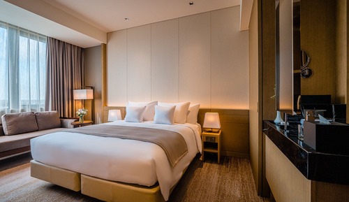 Chambre « Premier », 1 très grand lit, en angle