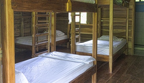Cabane, salle de bains privée