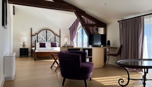 Chambre Double Deluxe, 1 très grand lit