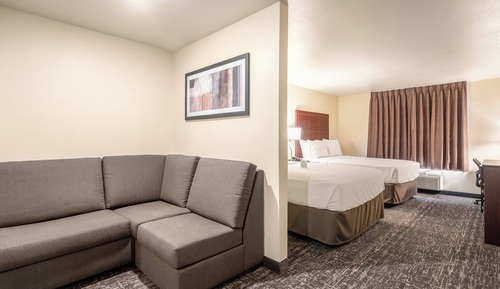 Studio, 2 Queen Beds with Sofa Bed, Non Smoking