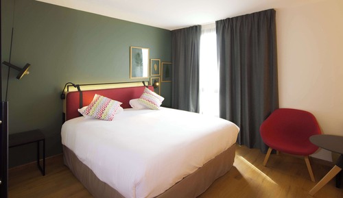 Chambre Exécutive, 1 très grand lit
