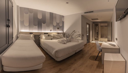 Chambre Familiale (Estándar - Kabe)