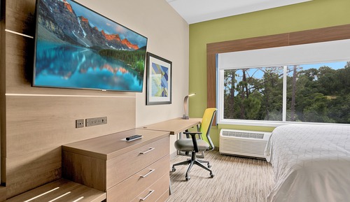 Chambre Standard, 1 très grand lit, douche accessible en fauteuil roulant (Communications)