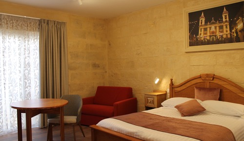 Chambre Supérieure avec lits jumeaux