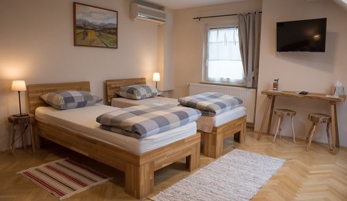 Chambre Familiale Double ou avec lits jumeaux