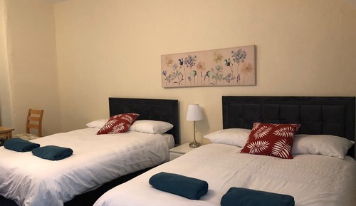 Chambre Quadruple Standard, 1 lit double
