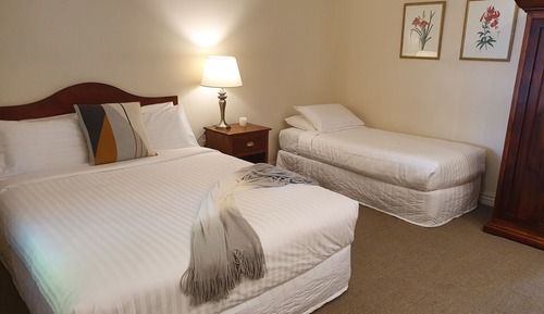 Chambre Classique Double ou avec lits jumeaux, 1 chambre, vue jardin