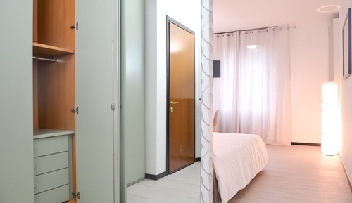 Chambre Confort Double ou avec lits jumeaux, vue jardin (Porta Vigentina)