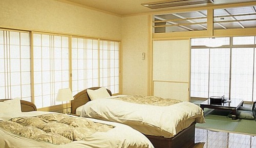 Chambre (Japanese Western Style)