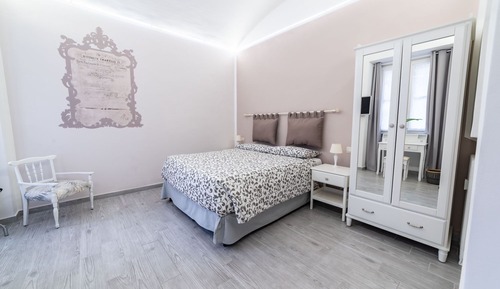 Chambre Deluxe Double ou avec lits jumeaux, vue cour intérieure (La stanza dell'editto)