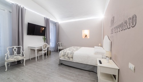 Chambre Double, vue ville (La stanza delle monete)