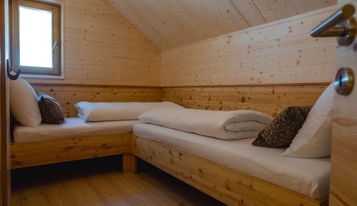 Cabane Supérieure, 2 chambres, balcon (Auernig, incl. EUR 60 cleaning fee)