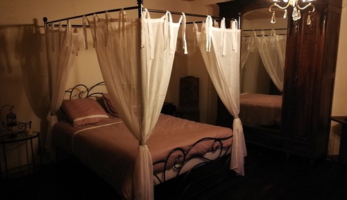 Chambre Double (L’Intrigante)