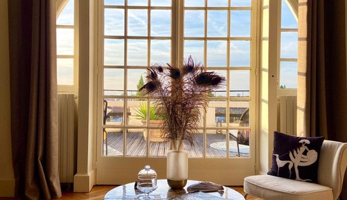 Suite Panoramique, salle de bains privée, vue canal (Suite Oscar)